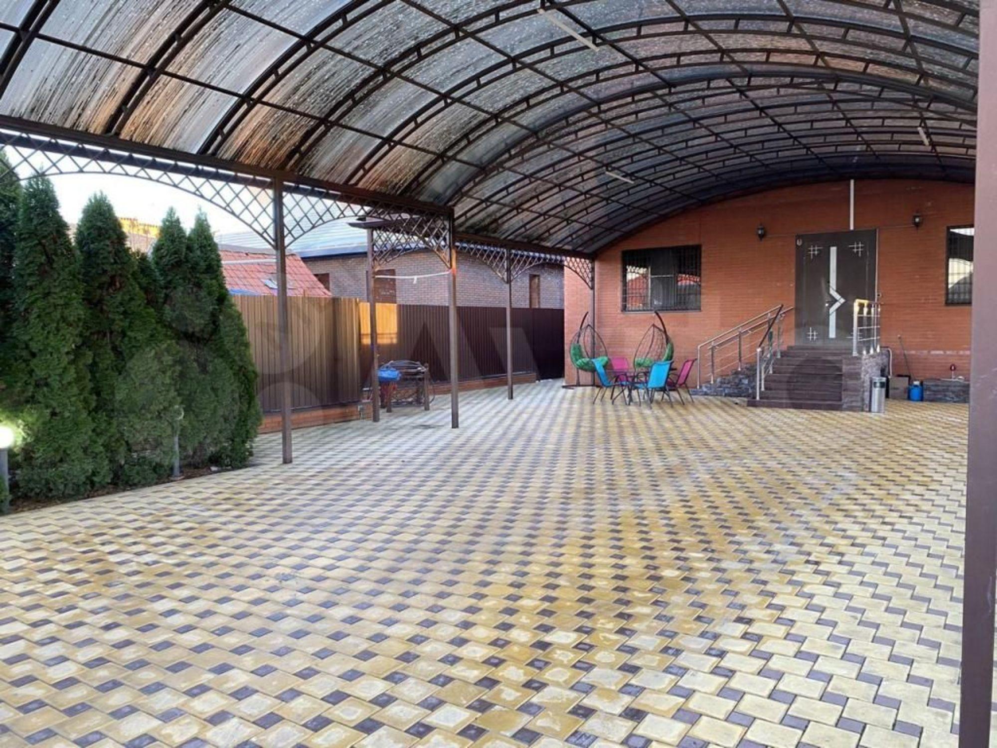 Купить дачу, дом, коттедж за 25 000 000 рублей на Октябрьская ул, 203/2