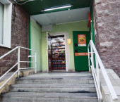 помещение 305 кв м просека 6-я, 135