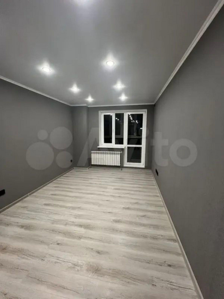 1-комн квартира в новом доме б-р Комарова, 1 к.2