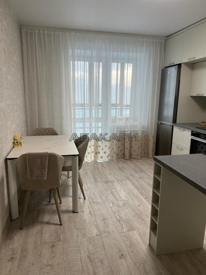 2-комн квартира улица Академгородок, 70