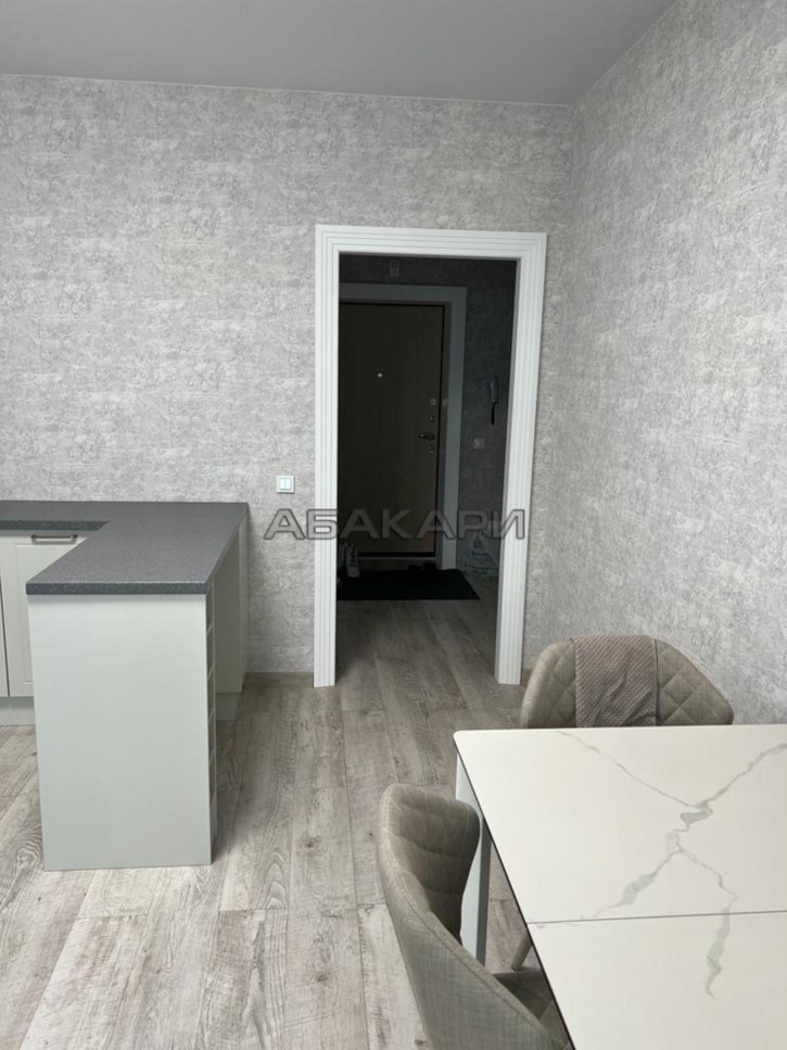 2-комн квартира улица Академгородок, 70