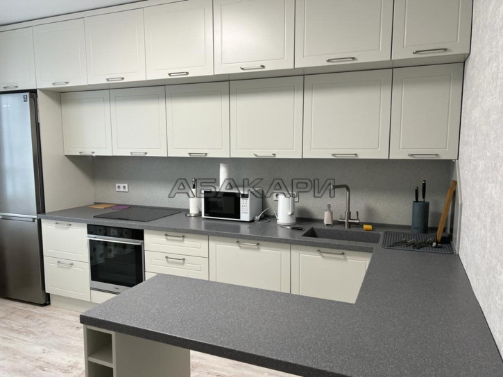 2-комн квартира улица Академгородок, 70