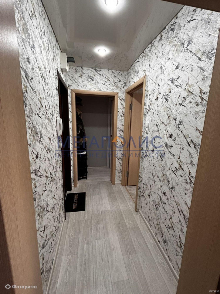 2-комн квартира Факел Социализма ул, 3А
