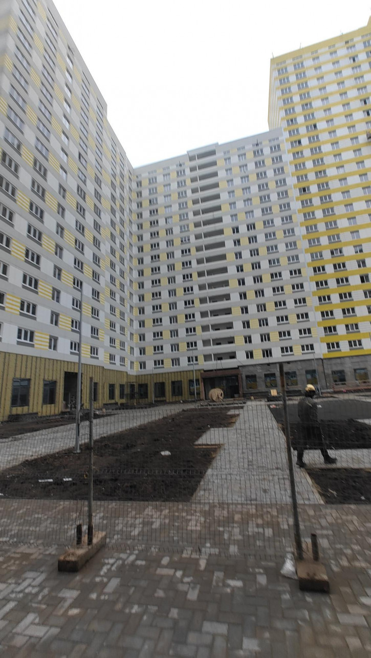 2-комн квартира улица Юркина, 10