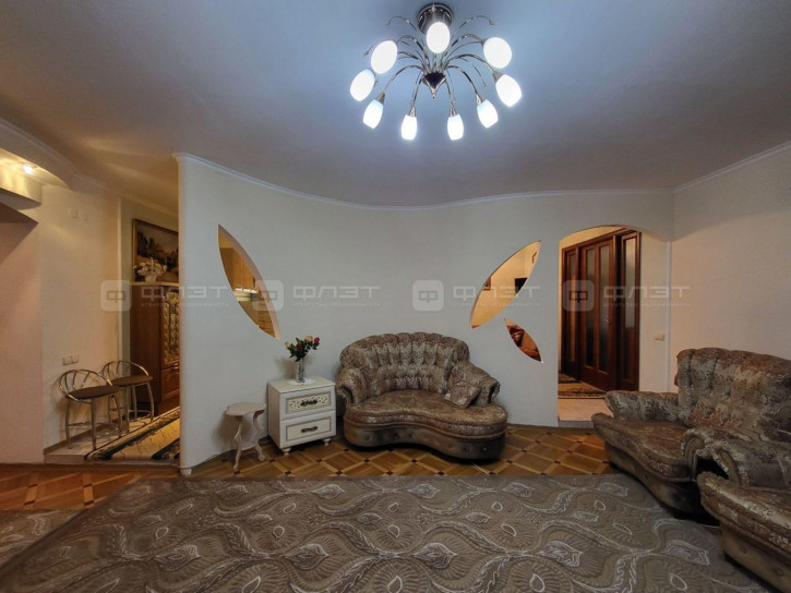 2-комн квартира ул. Галиаскара Камала, дом 49