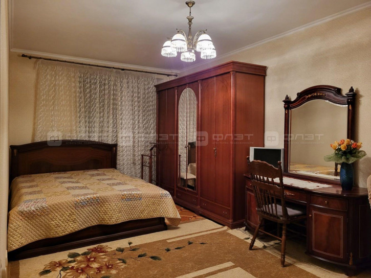 2-комн квартира ул. Галиаскара Камала, дом 49