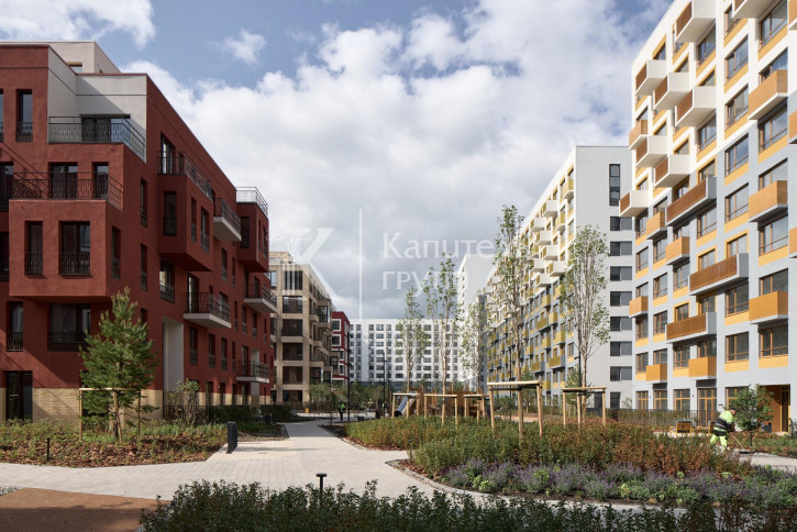 3-комн квартира улица Газовиков, 38