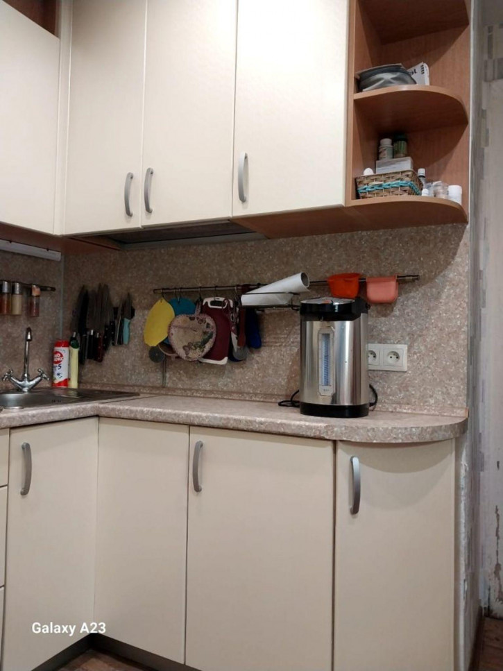 3-комн квартира 4-я Деревенская ул, 58