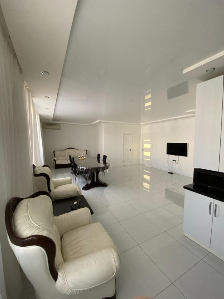 4-комн квартира Парковая улица, 64Ак1