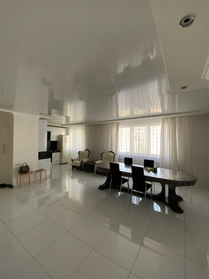4-комн квартира Парковая улица, 64Ак1