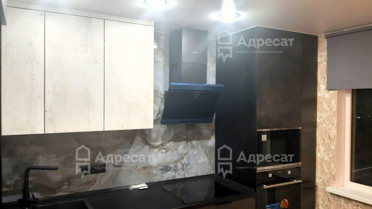 3-комн квартира ул. Расула Гамзатова,  д.19