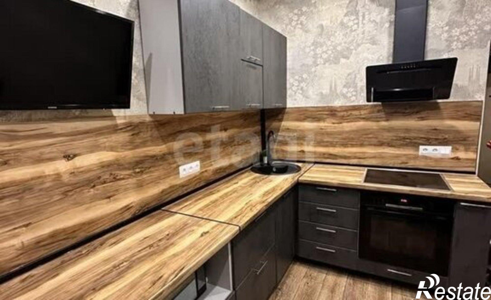 Купить квартиру за 5 700 000 рублей на Тентюковская улица, 306