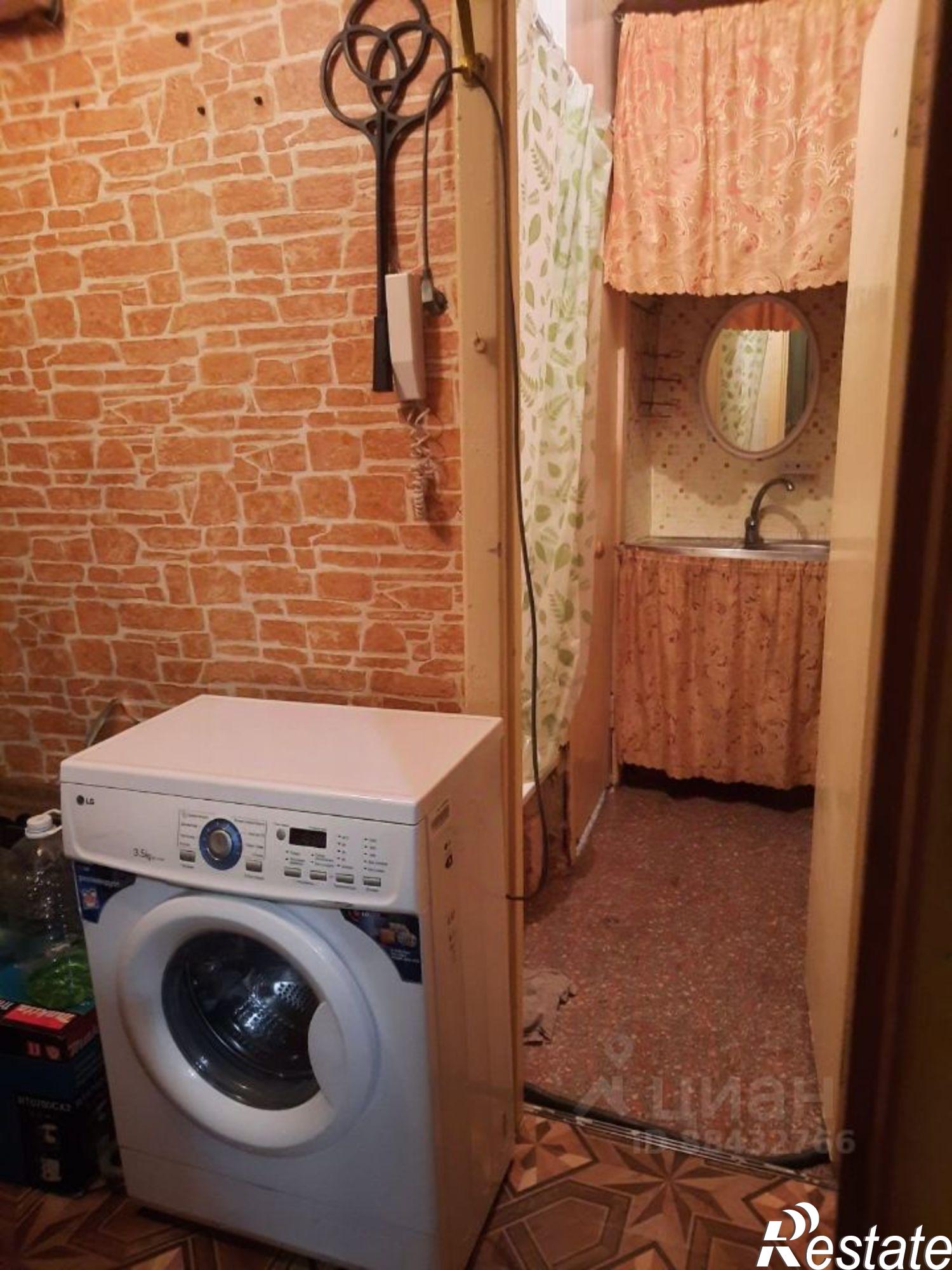 Сдать комнату за 8 000 рублей на улица Штахановского, 10 к4