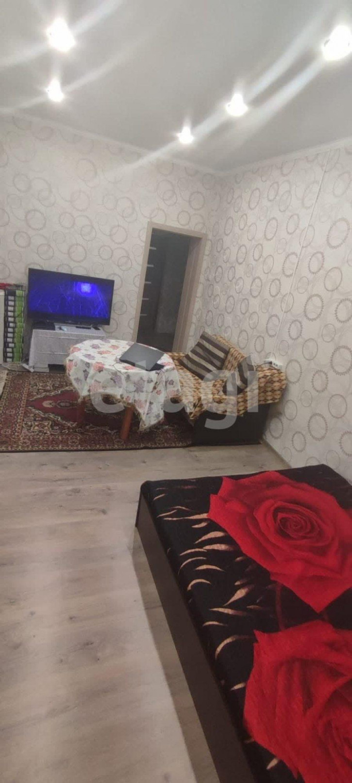 2-комн квартира Октябрьская улица