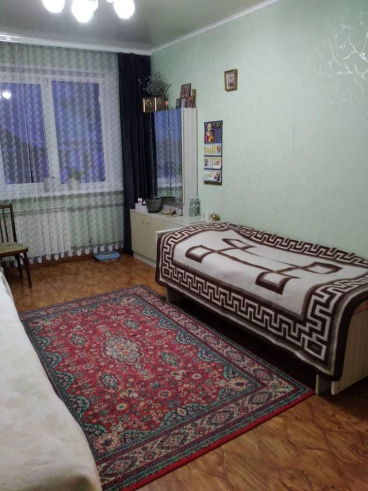 3-комн квартира Школьная, 24