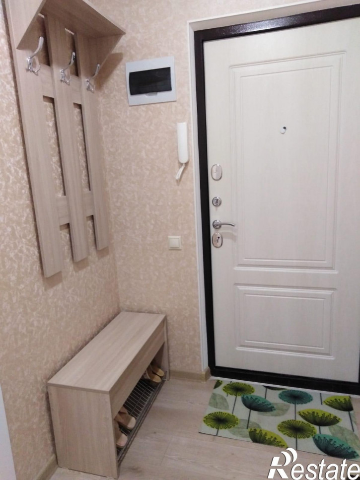 1-комн квартира ул. 8-й Воздушной Армии , 15а