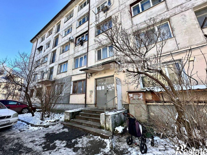 Комната Ангарская улица, 15,  д. 15
