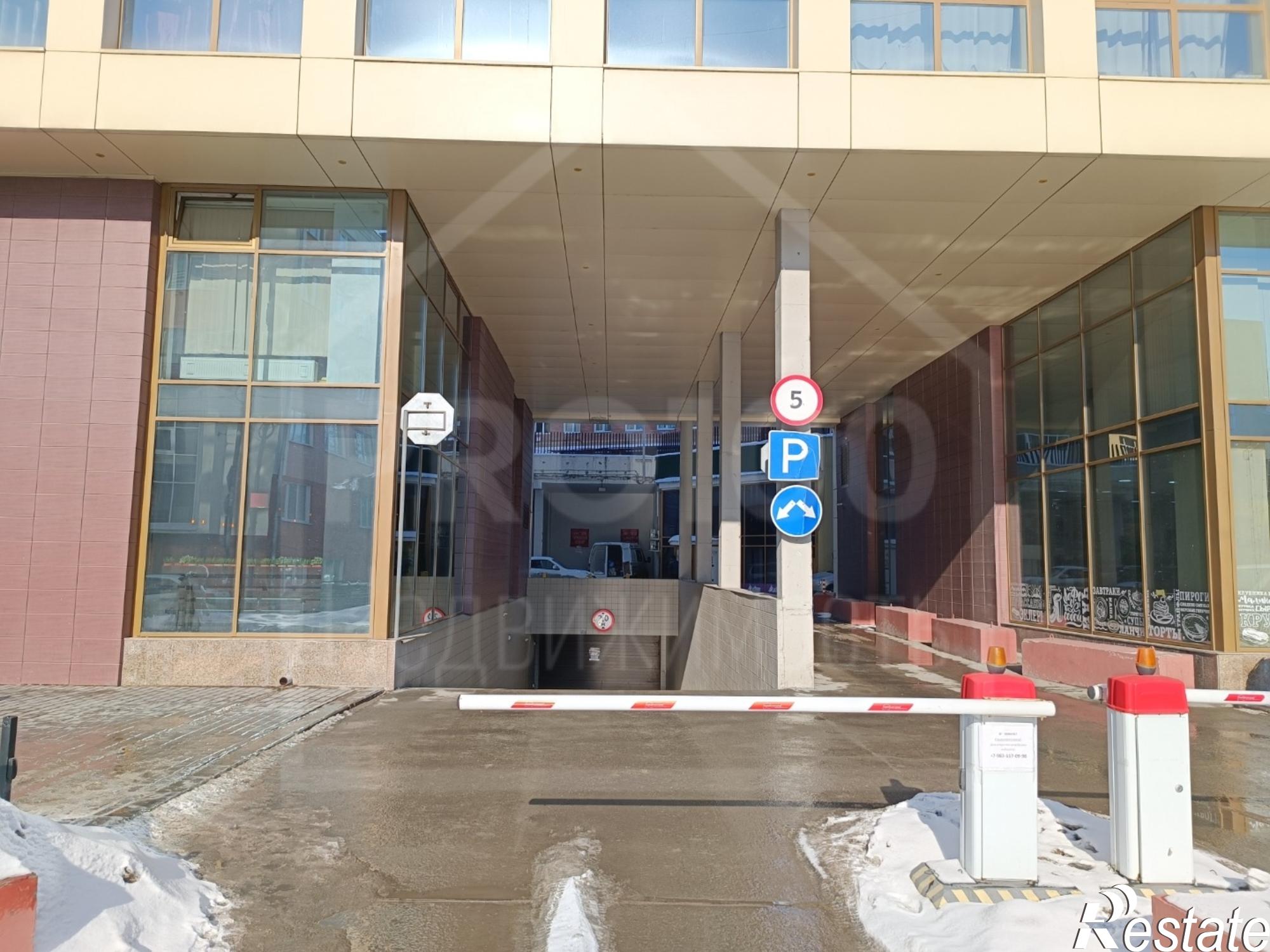 Купить гараж, место в паркинге за 19 500 000 рублей на Гагарина улица,14