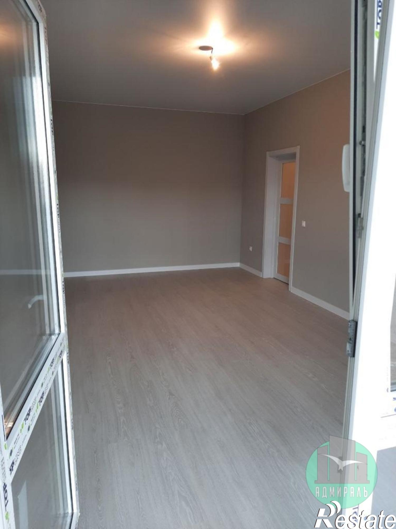 Продажа 2-комн квартиры муниципальное образование Новороссийск,Алексея Матвейкина улица,1Ак4