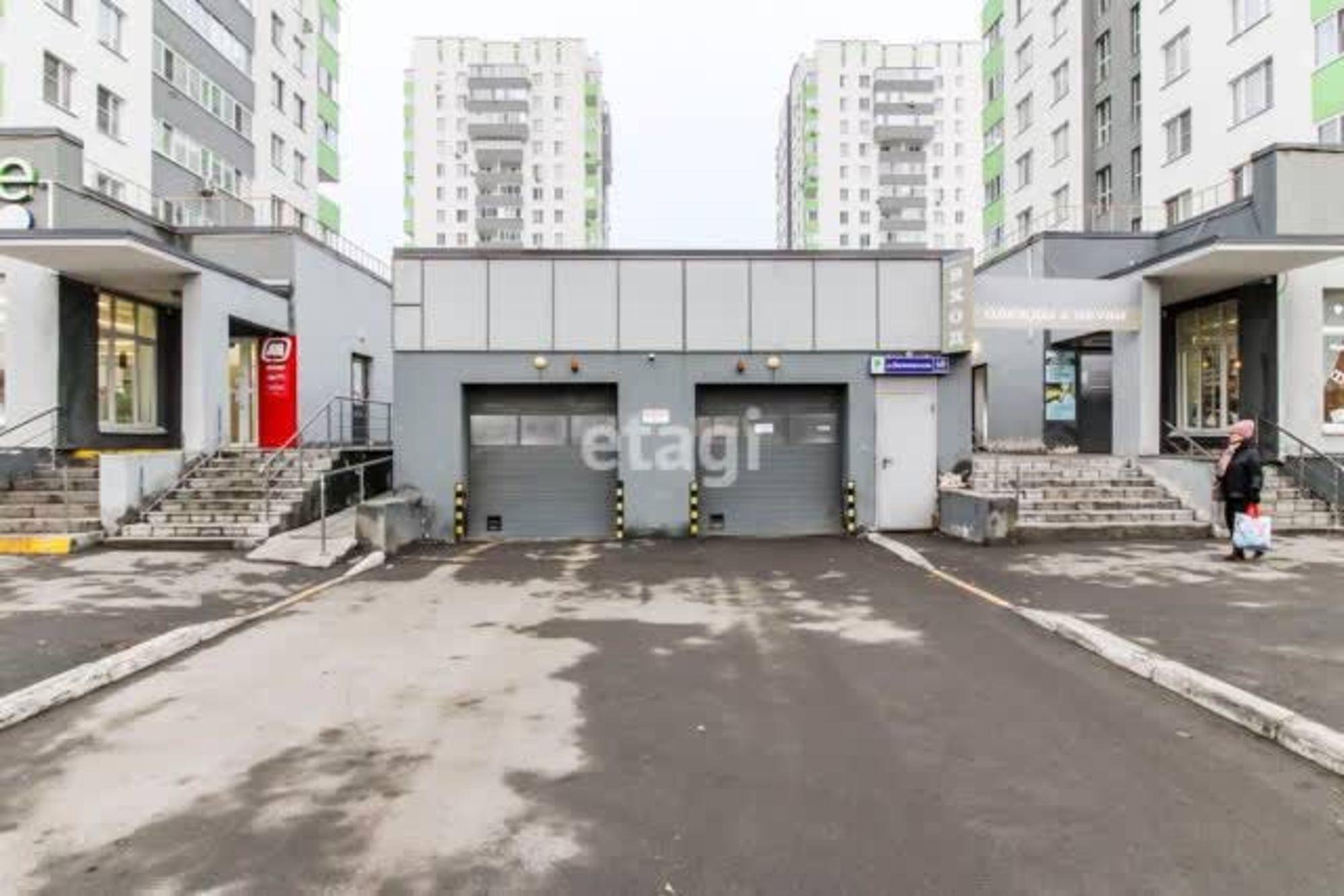 Купить гараж, место в паркинге за 280 000 рублей на Велижанская 68