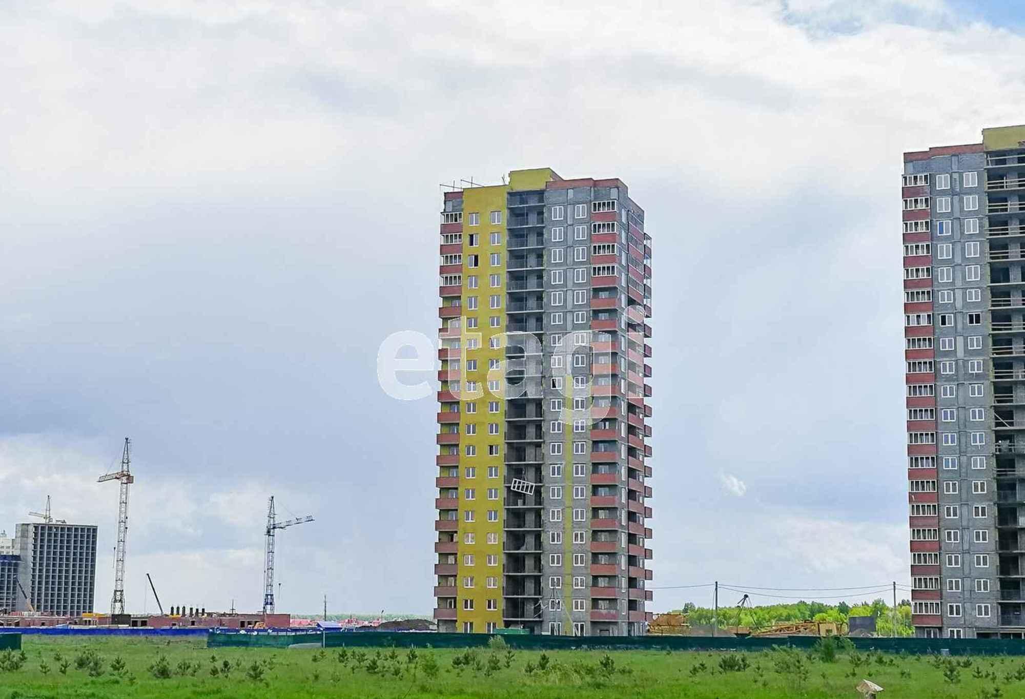 Купить квартиру за 4 995 000 рублей на Фармана Салманова, 10