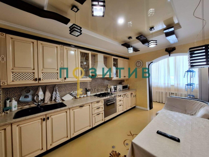 2-комн квартира Нежнова ул, 21к2
