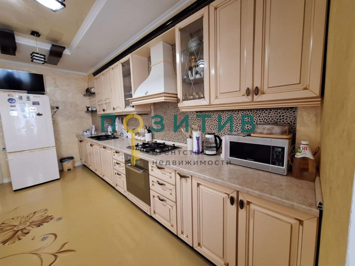 2-комн квартира Нежнова ул, 21к2