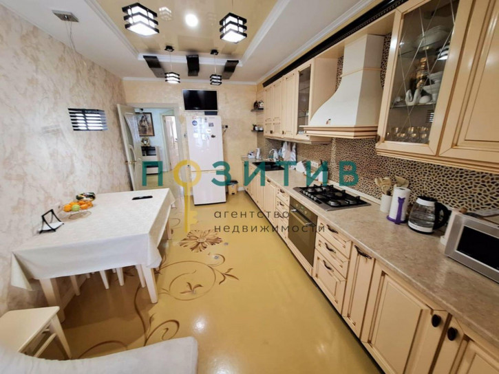2-комн квартира Нежнова ул, 21к2