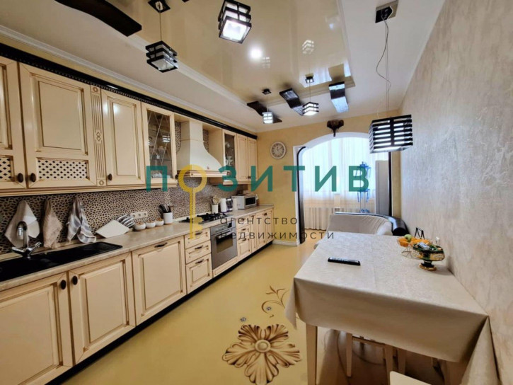2-комн квартира Нежнова ул, 21к2