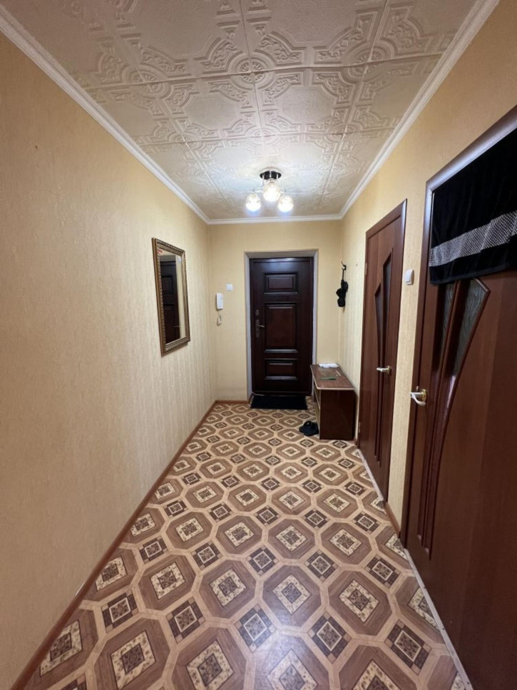 2-комн квартира Ермолова ул, 139