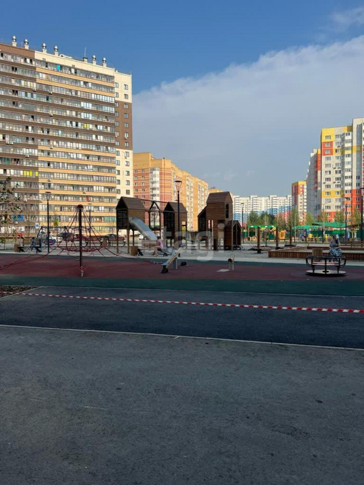 Студия Новоселов, 109