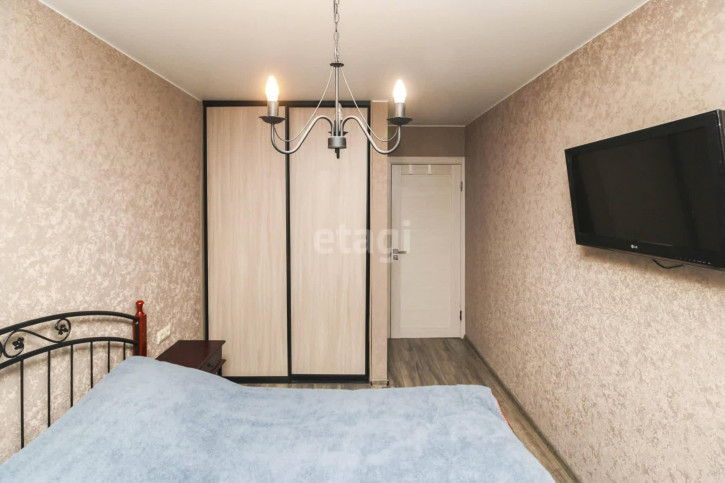 3-комн квартира Заречный проезд, 12