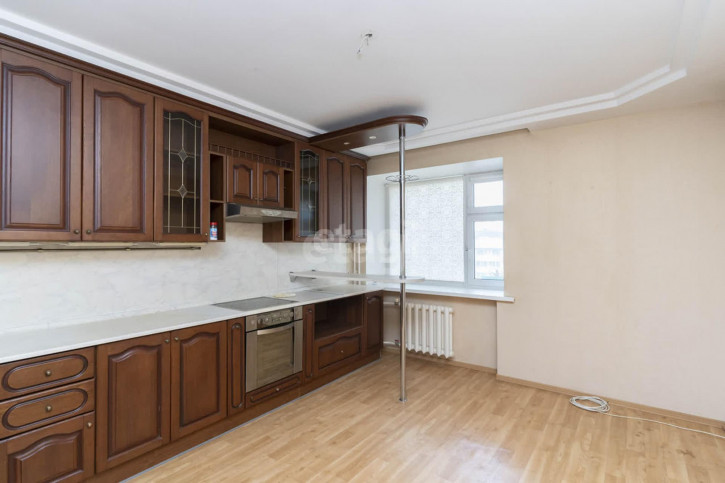 3-комн квартира Широтная, 129/3
