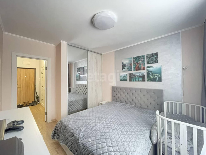 1-комн квартира Стройотрядовская, 8