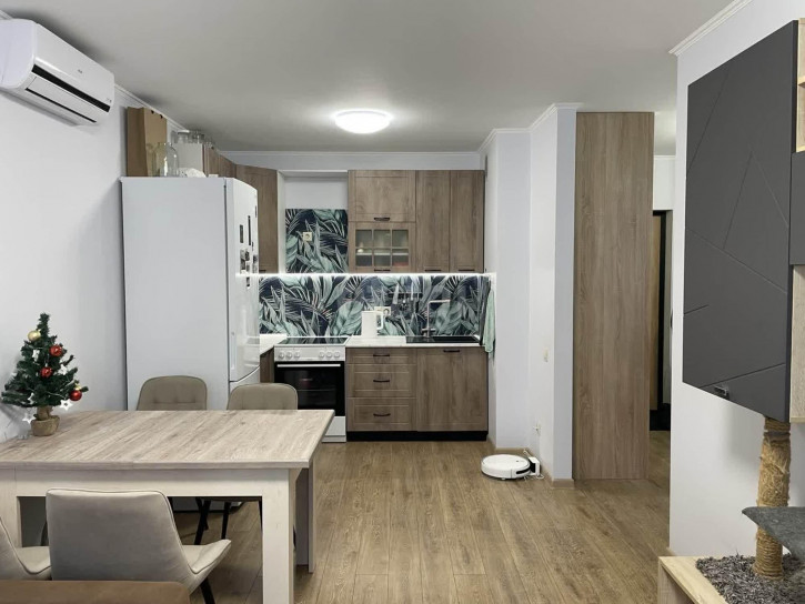 1-комн квартира Стройотрядовская, 8
