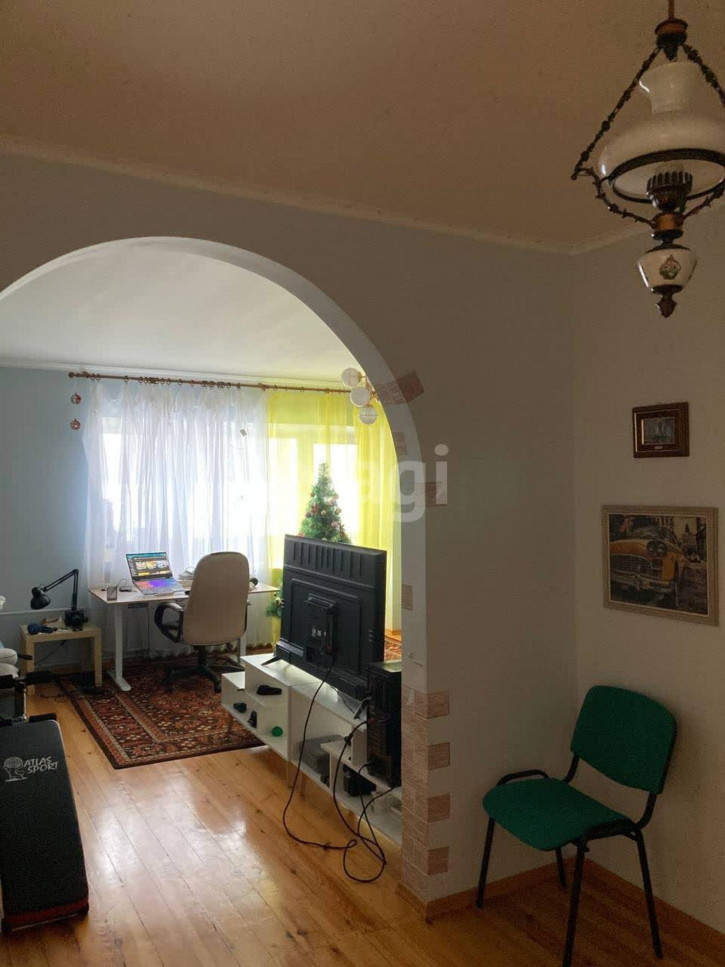 4-комн квартира Семакова, 21