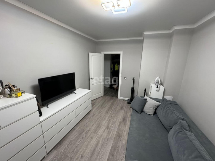 3-комн квартира Тимофея Чаркова, 81
