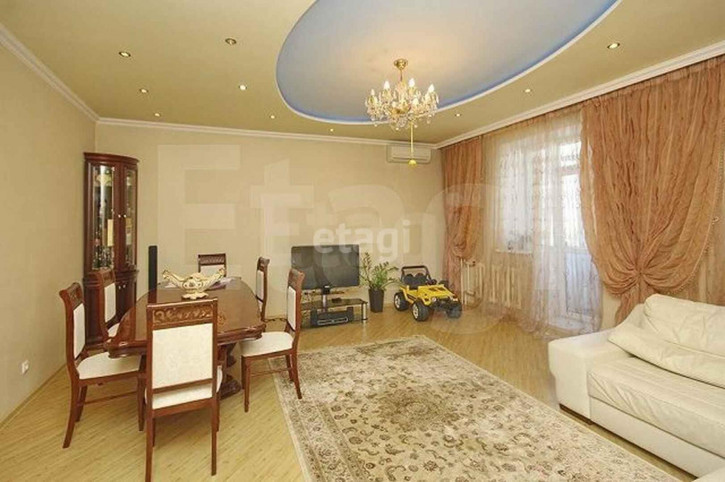 4-комн квартира Шаимский пр., 12