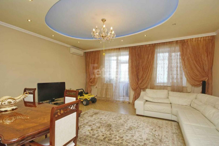 4-комн квартира Шаимский пр., 12