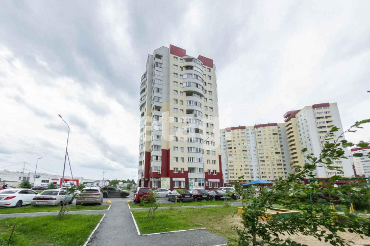 3-комн квартира Василия Гольцова, 2/3