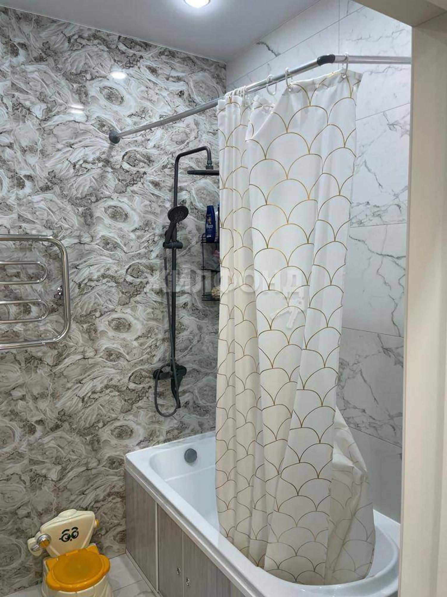 Купить квартиру за 12 360 000 рублей на Суворова улица, д.27