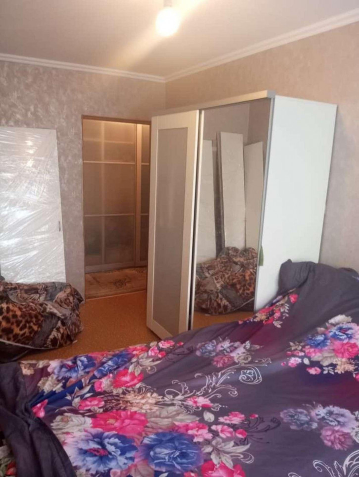 Комната микрорайон Крутые Ключи, 32