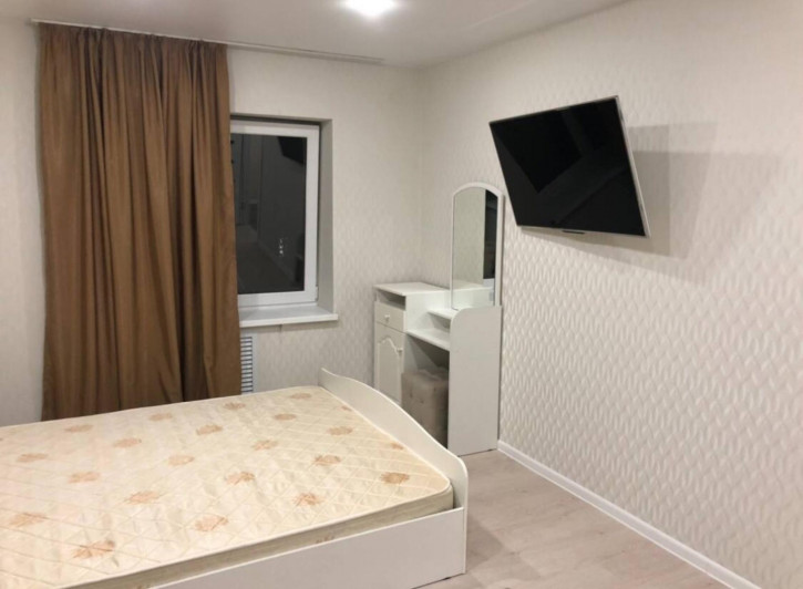 2-комн квартира Карбышева улица, 63а