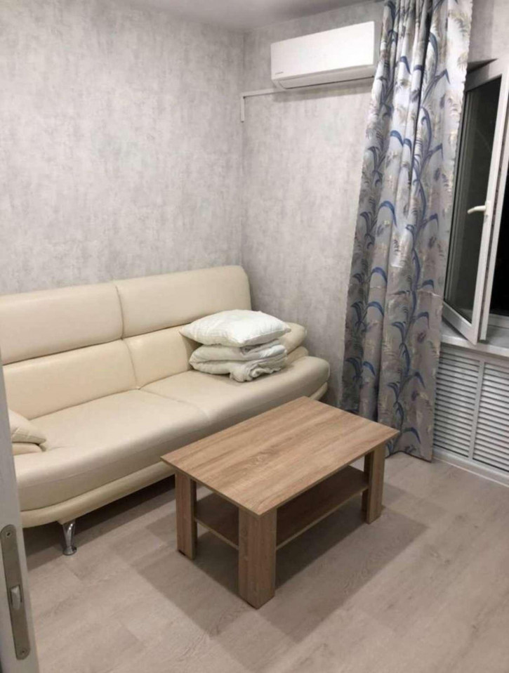 2-комн квартира Карбышева улица, 63а