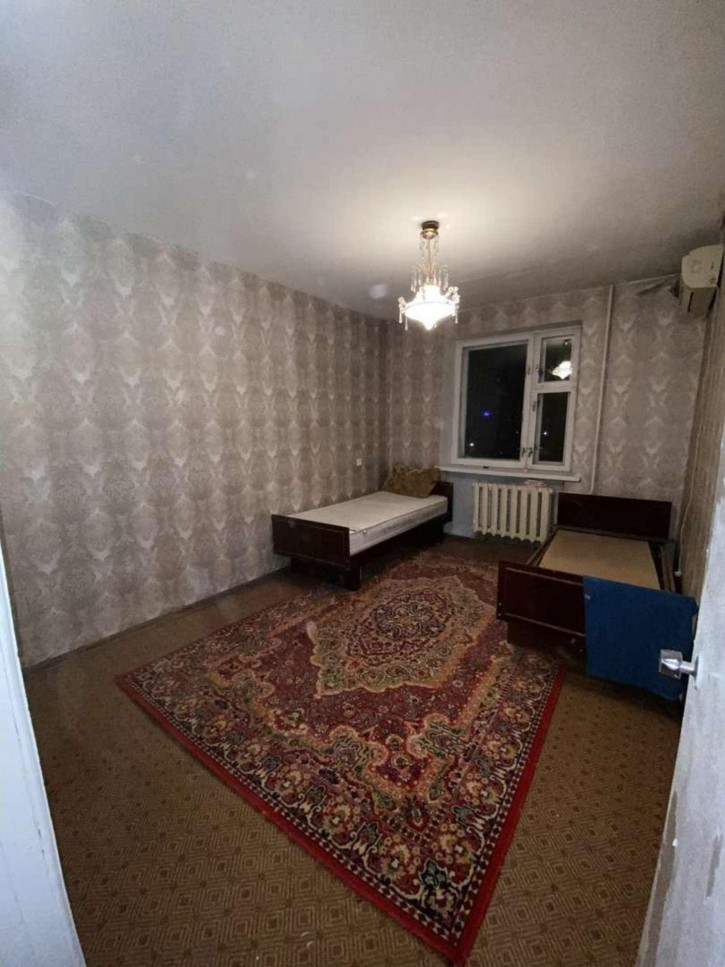 2-комн квартира Днепровская улица, 5