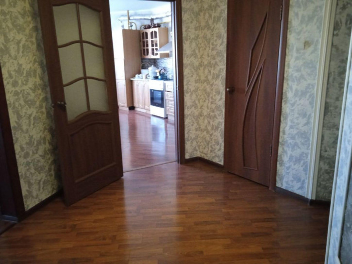 3-комн квартира Чапаева ул, 32