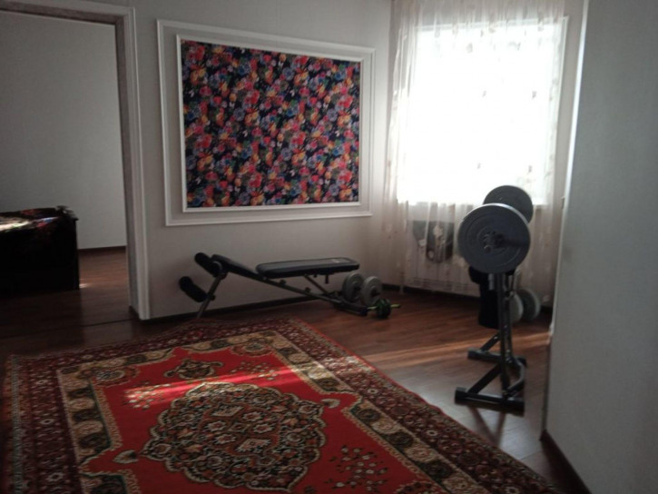 3-комн квартира Чапаева ул, 32