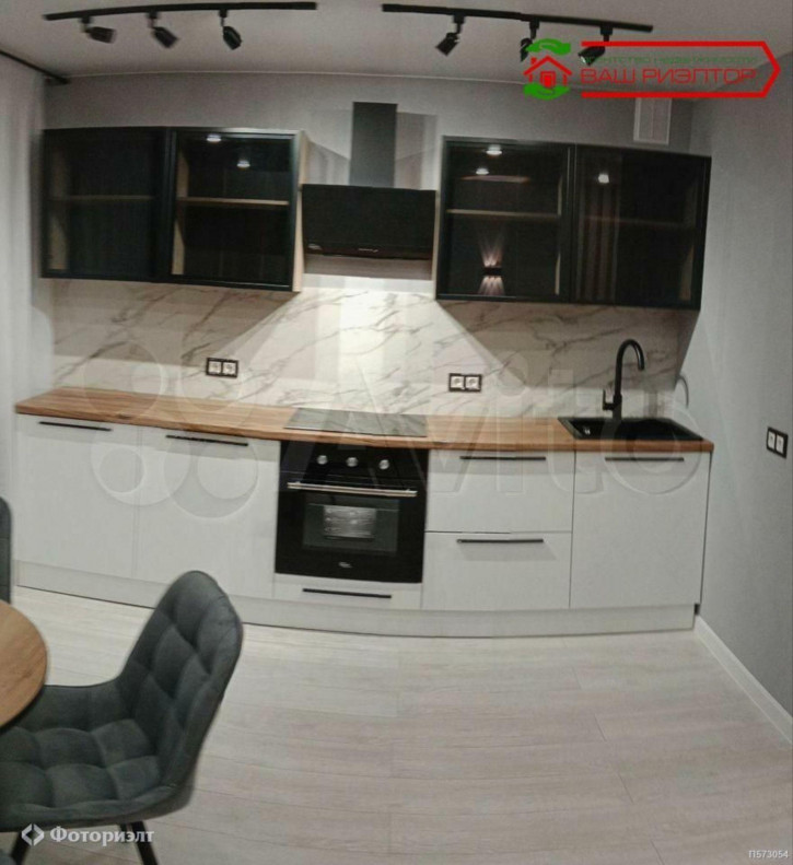 1-комн квартира Героев Отечества пр-кт, 8