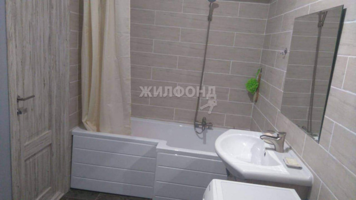 2-комн квартира Лескова улица, д.27
