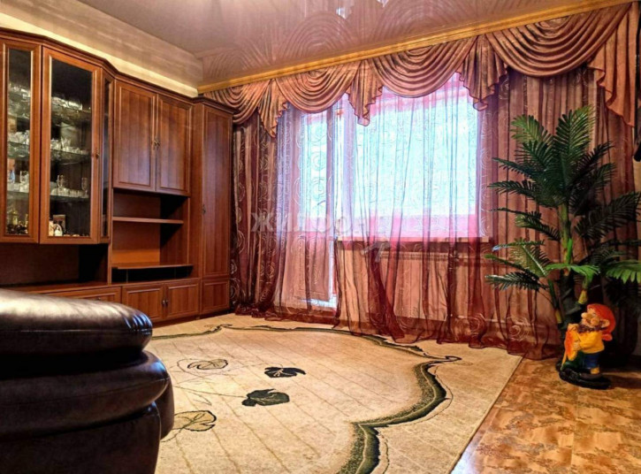 3-комн квартира В.Высоцкого улица, д.46